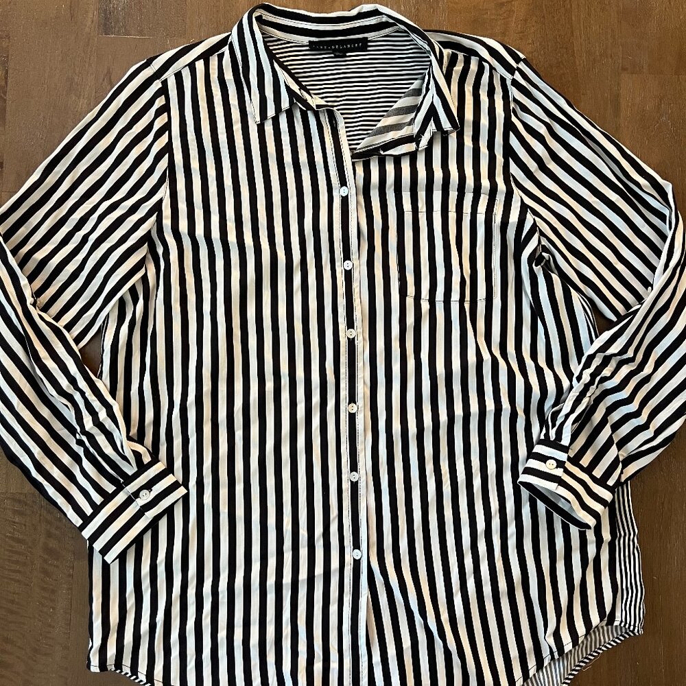 jane and delancey - black and white stripe button down shirt - size L